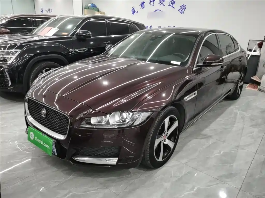 Jaguar XFL 2020