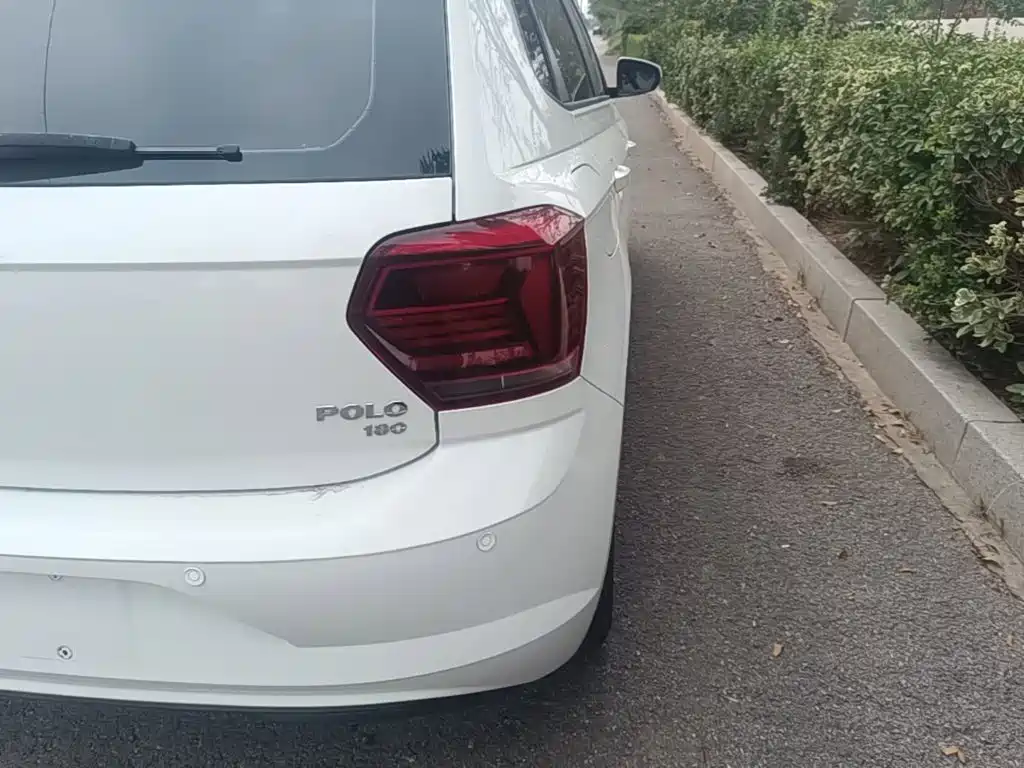 Volkswagen Polo — миниатюра 8