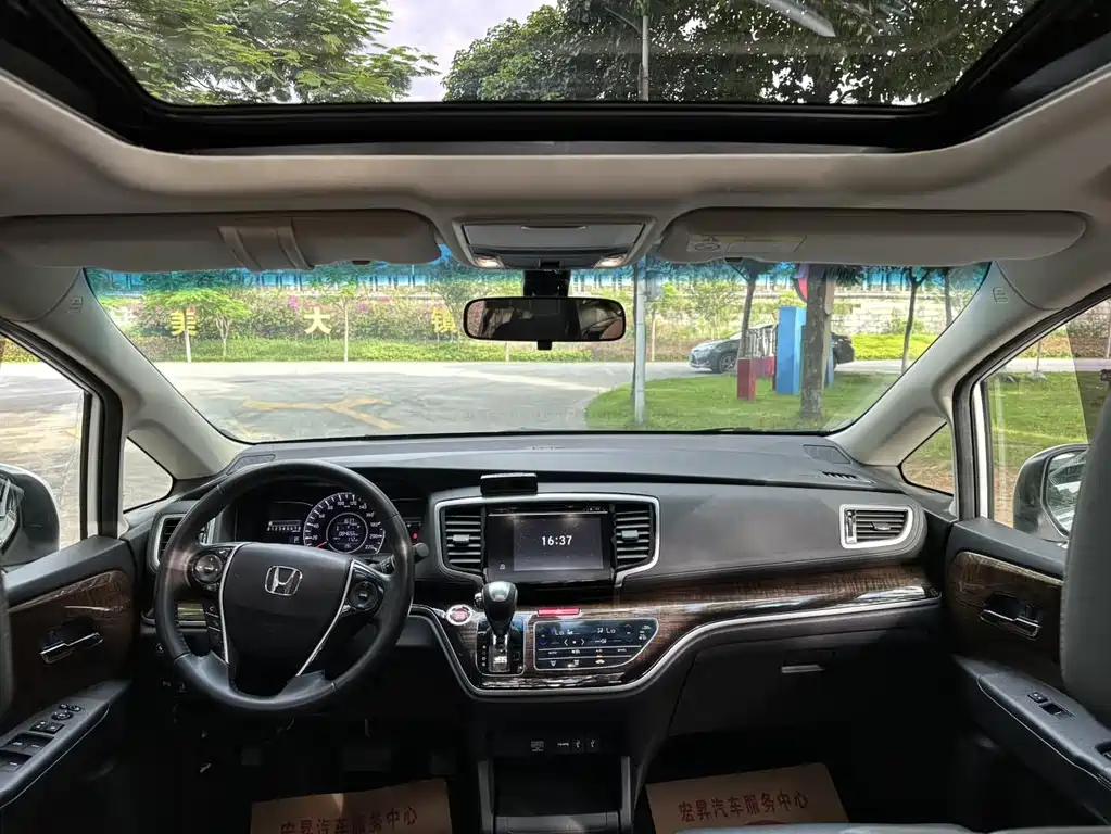 Honda Odyssey — миниатюра 21