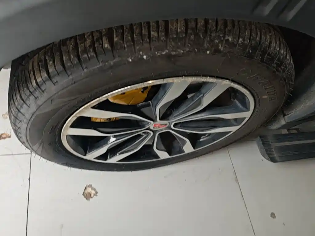 Roewe RX5 — миниатюра 23