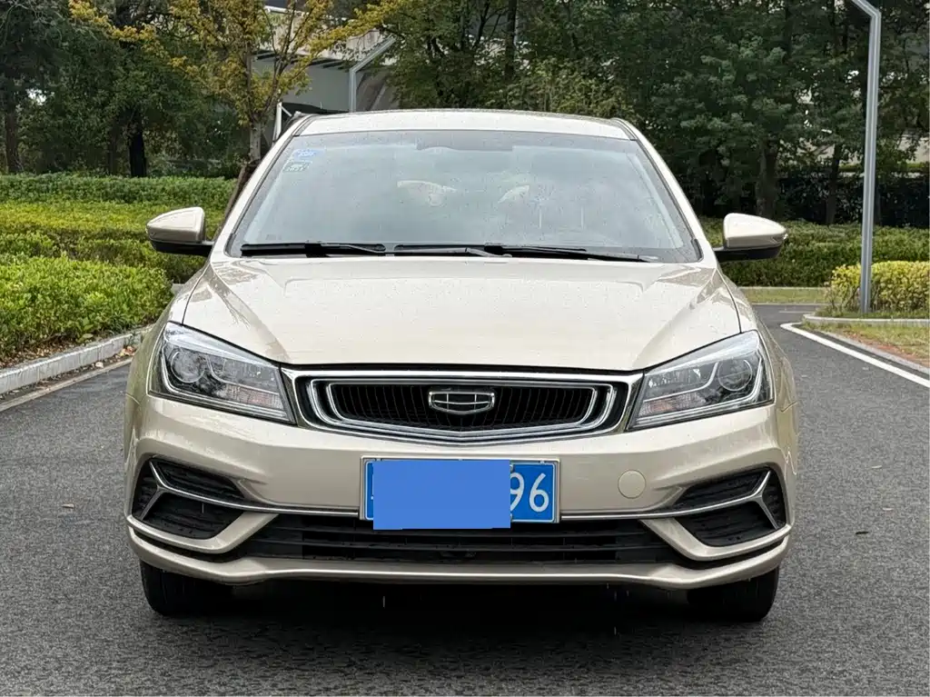 Geely Emgrand — миниатюра 2