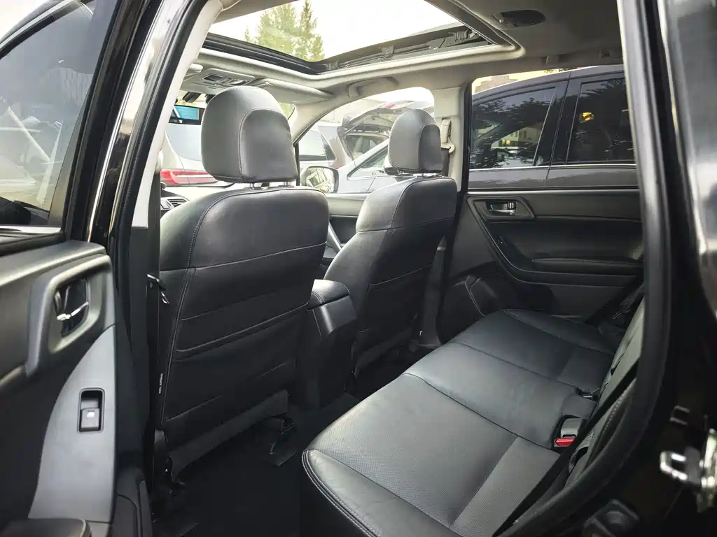 Subaru Forester — миниатюра 8