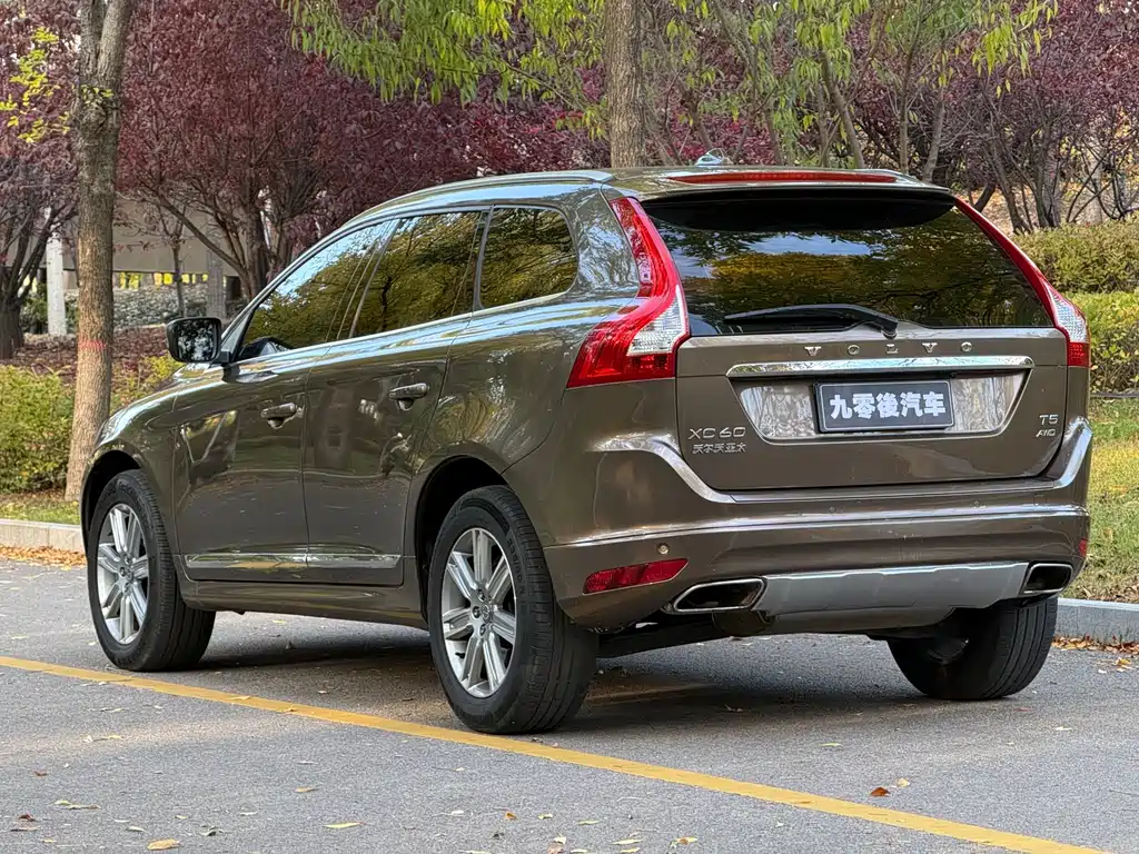 Volvo XC60 — миниатюра 8