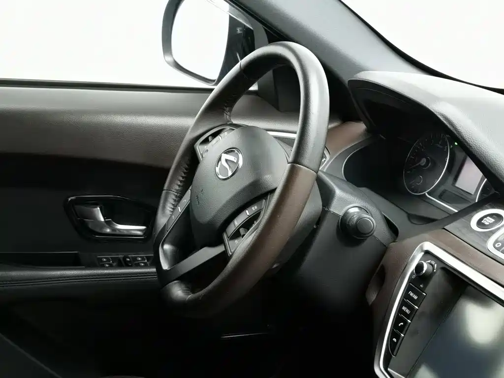Landwind Landwind X7 — миниатюра 22
