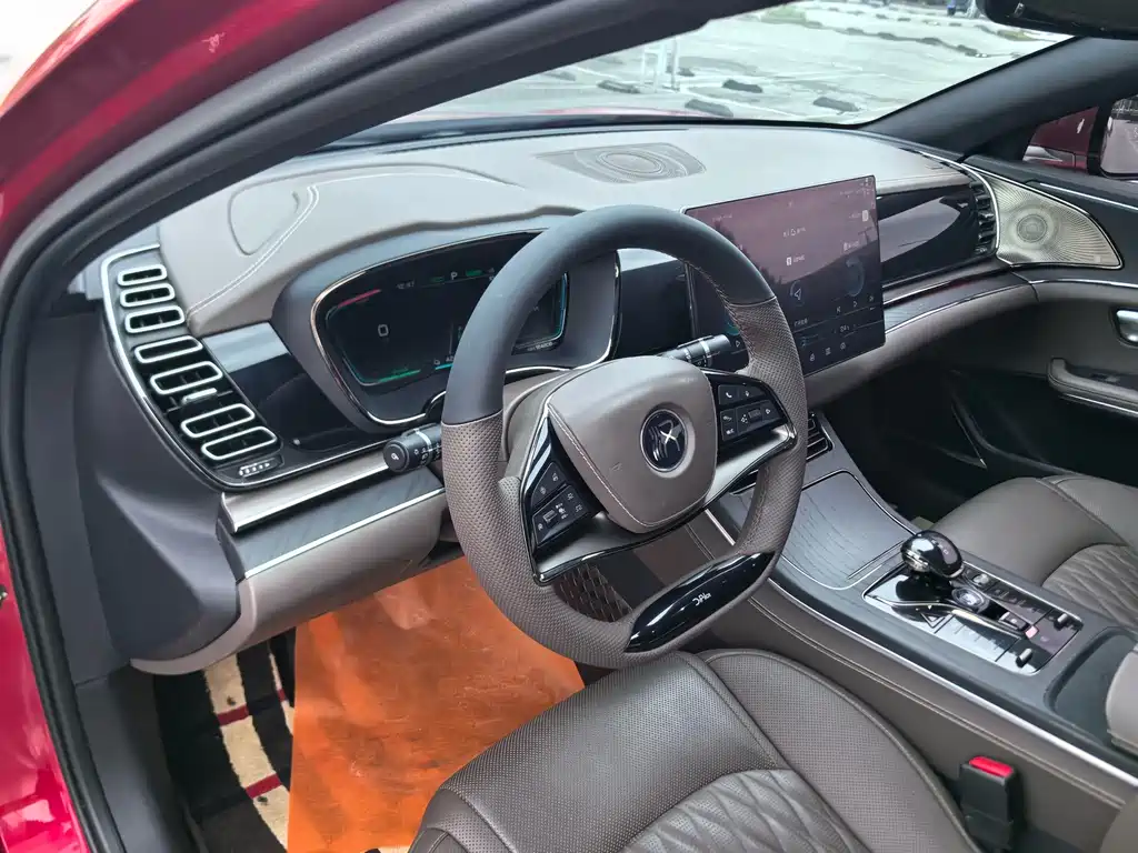BYD Han — миниатюра 5