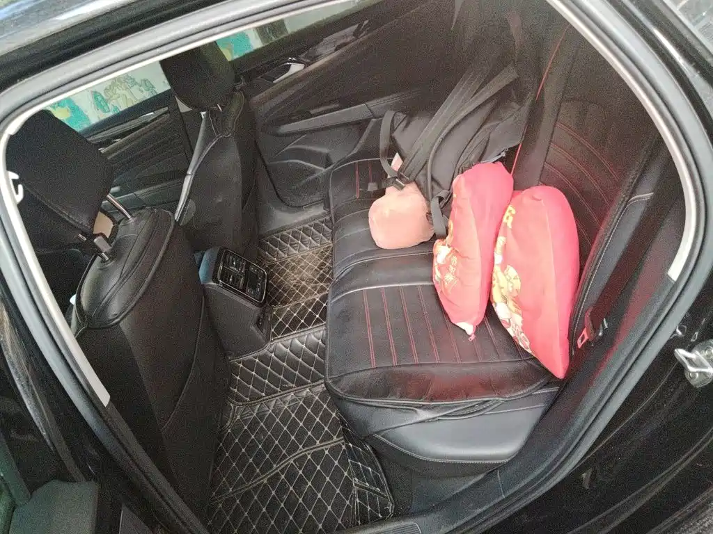 Volkswagen Passat — миниатюра 18