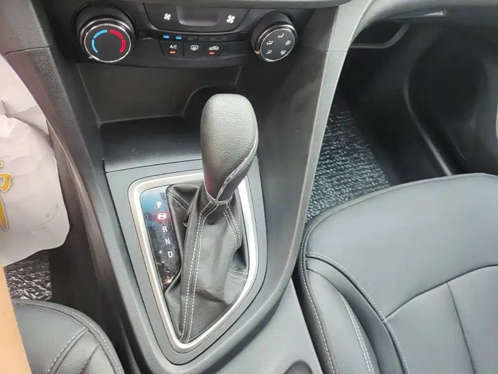 Buick Excelle — миниатюра 14