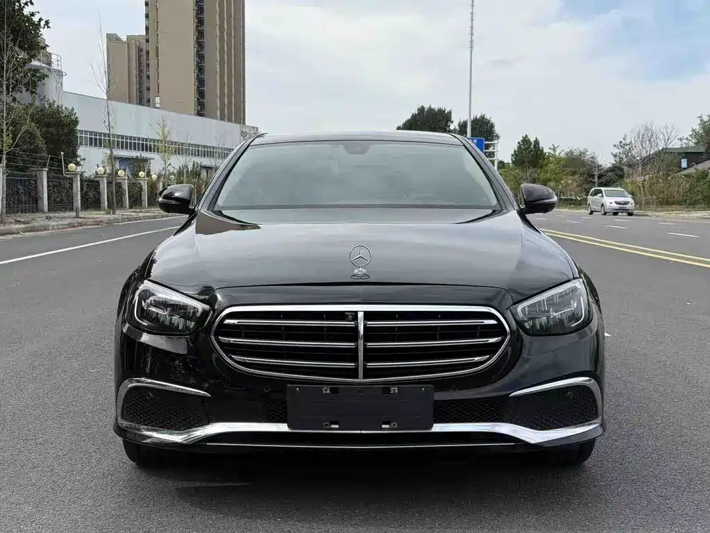 Mercedes-Benz E-Class New Energy — миниатюра 2