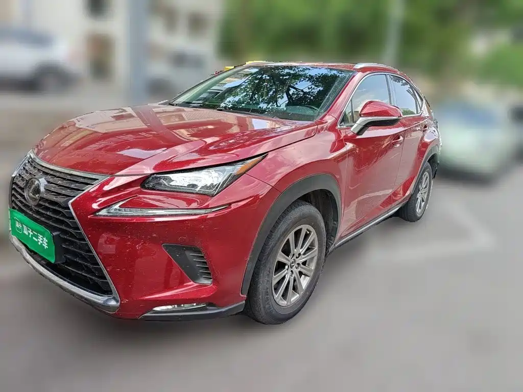 Lexus NX 2019