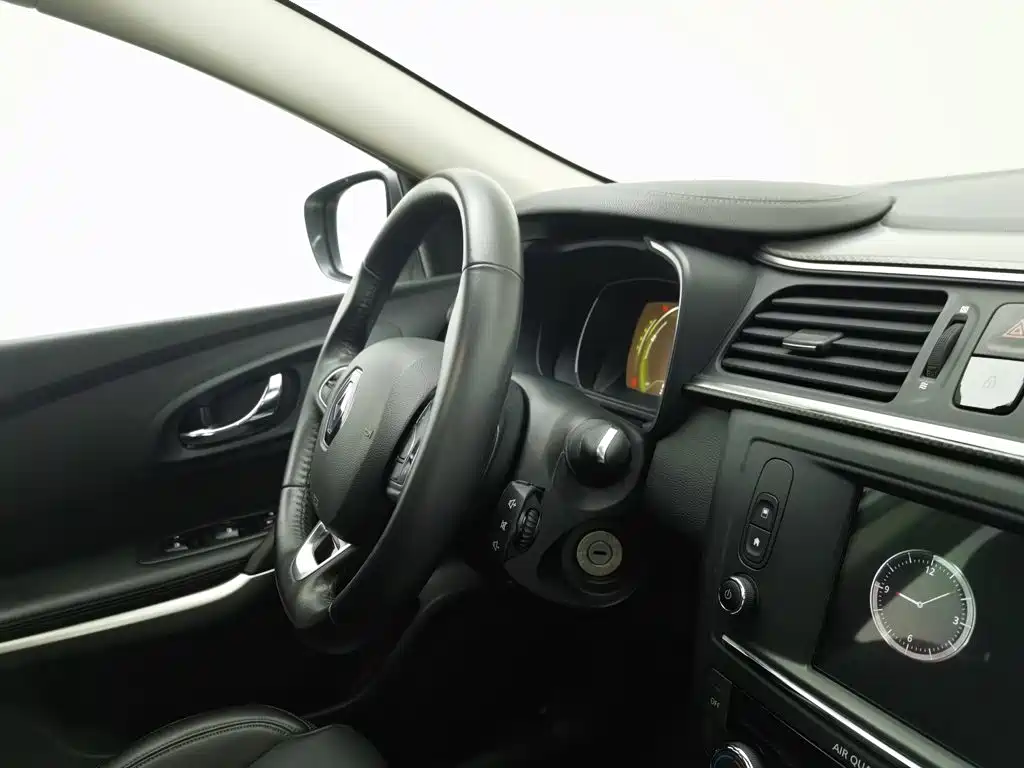 Renault Kadjar — миниатюра 22
