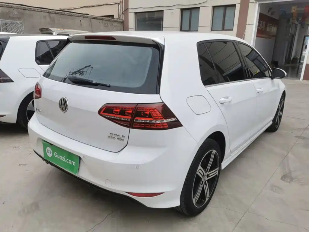 Volkswagen Golf — миниатюра 7