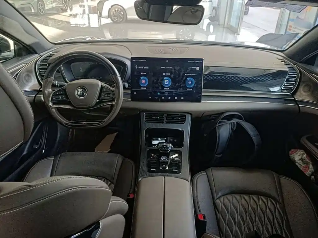 BYD Han — миниатюра 10