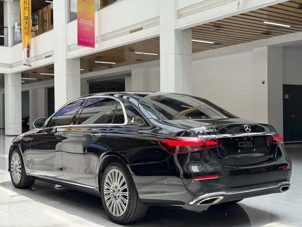 Mercedes-Benz E-Class E 2023 E 300 L Fashion