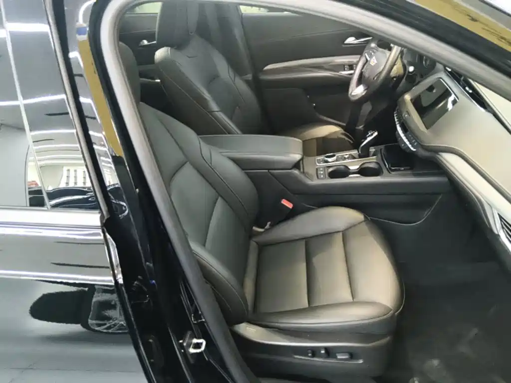 Cadillac XT4 — миниатюра 25