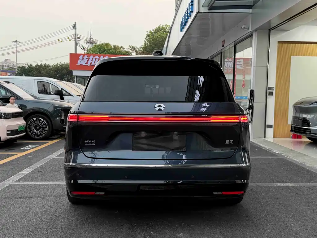 NIO ES8 — миниатюра 9