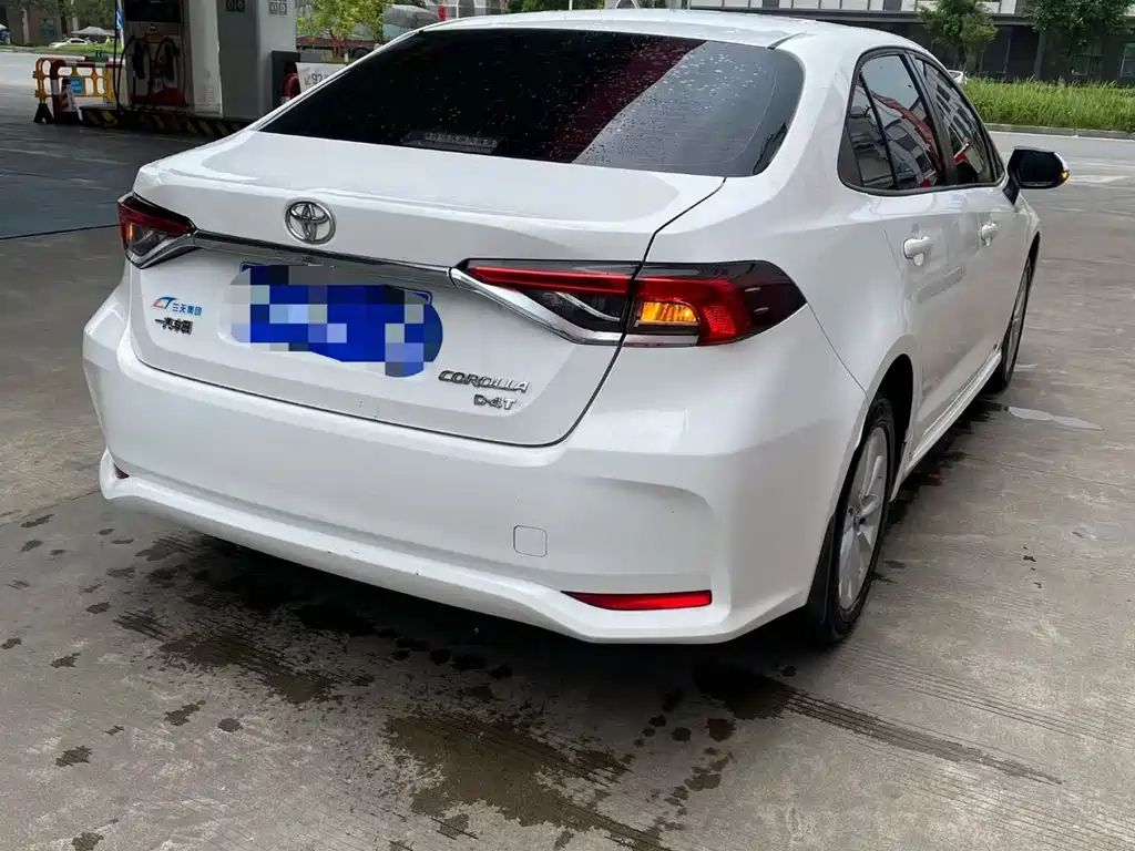 Toyota Corolla — миниатюра 6