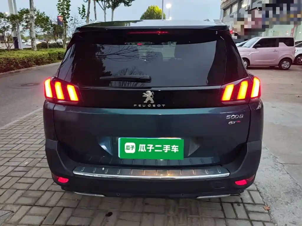 Peugeot 5008 — миниатюра 6