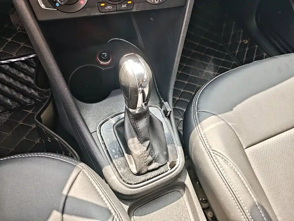 Volkswagen Polo — миниатюра 14