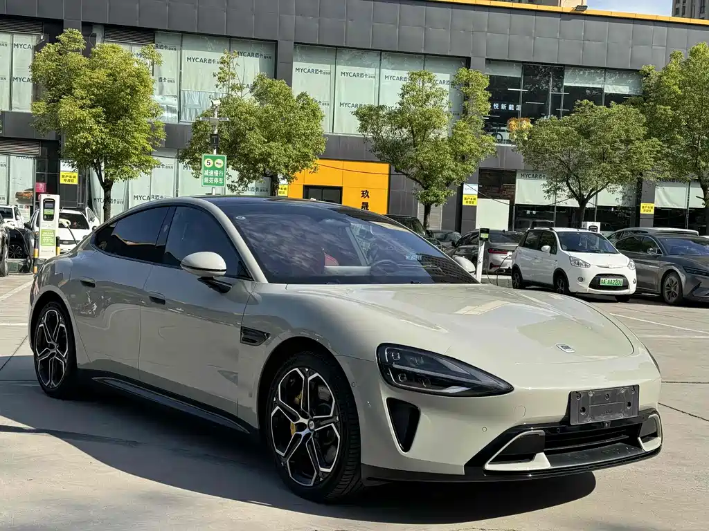 XIAOMI CAR XIAOMI SU7