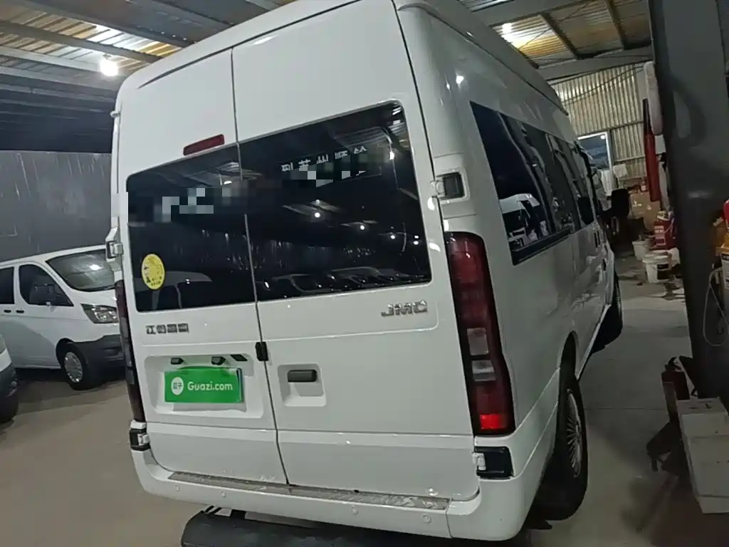 JMC JMC Fushun — миниатюра 7