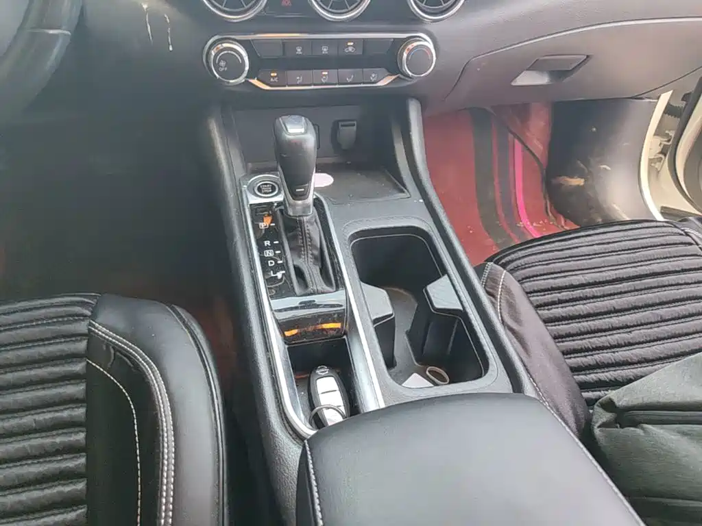 Nissan Sylphy — миниатюра 14