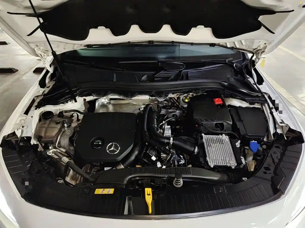 Mercedes-Benz GLA — миниатюра 25