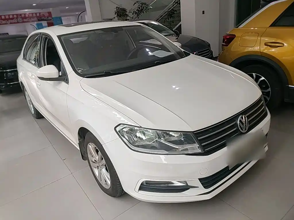 Volkswagen Santana — миниатюра 4