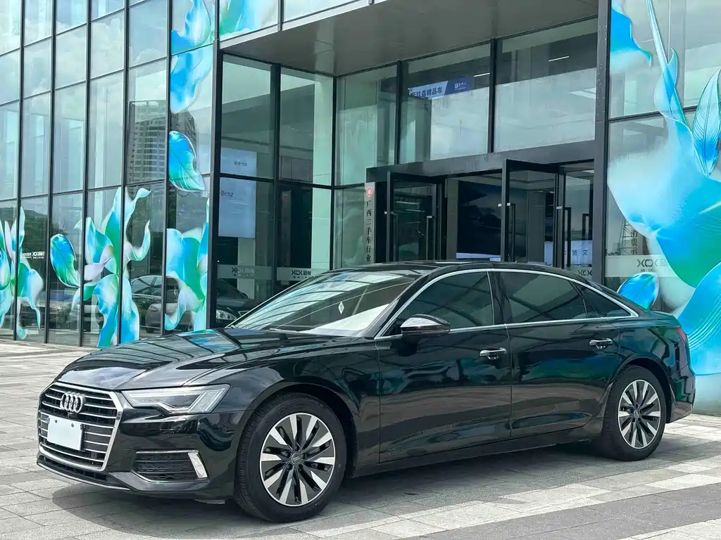 2019 Audi A6 - zdjęcie 1 z 30