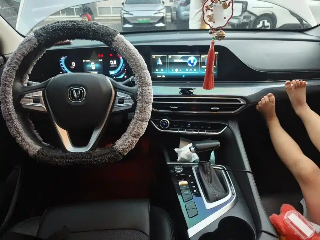 Changan Eado — миниатюра 13