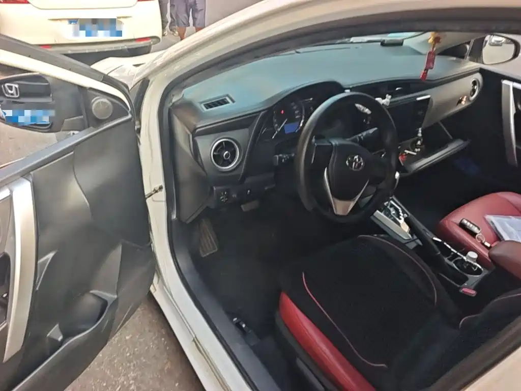 Toyota Corolla — миниатюра 21