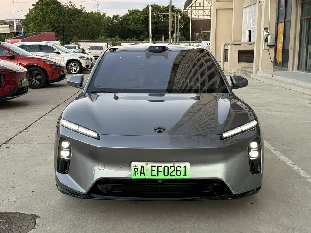 NIO ET5 — миниатюра 2