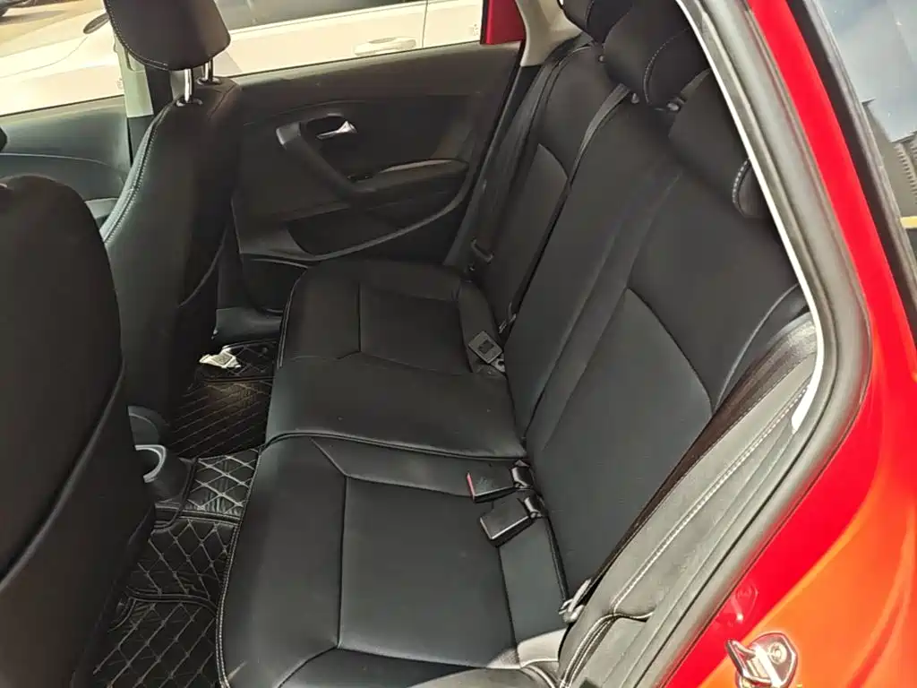 Volkswagen Polo — миниатюра 17