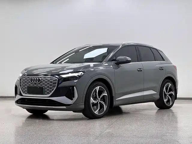 AUDI  Q4 E TRON 2023