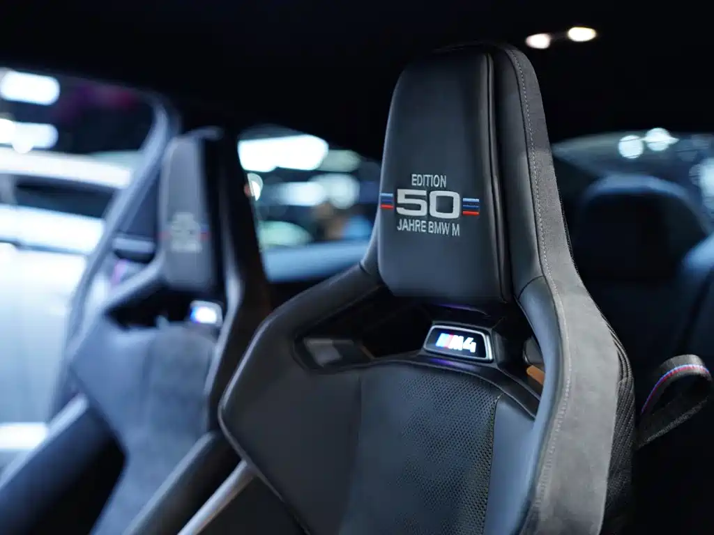 BMW M4 — миниатюра 15