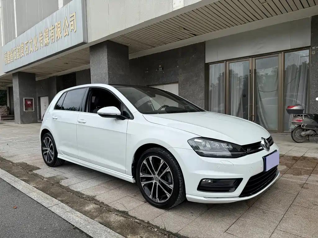 Volkswagen Golf — миниатюра 3