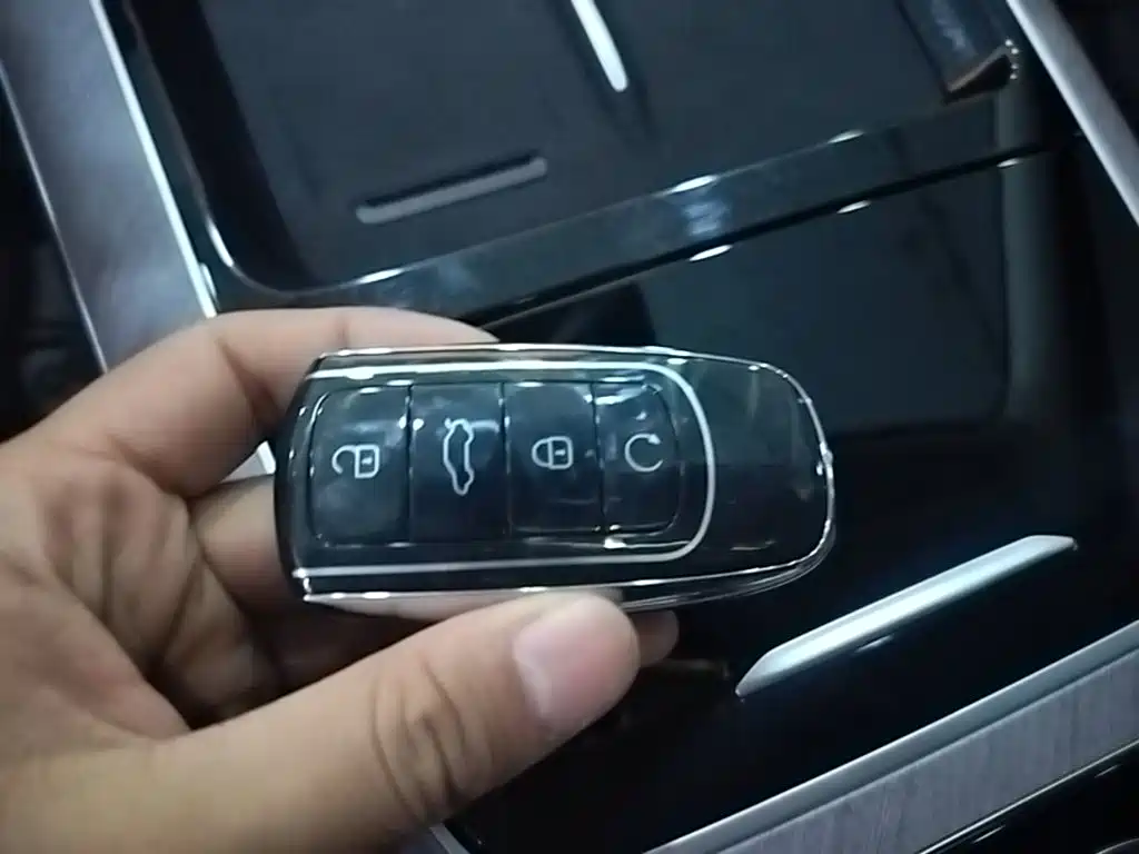 Chery Tiggo 9 C-DM — миниатюра 9