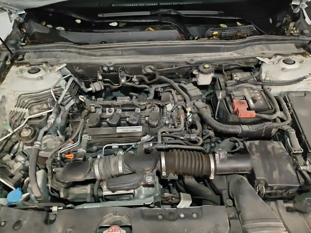Honda Accord — миниатюра 17