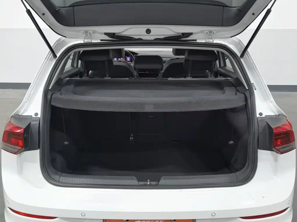 Volkswagen Golf — миниатюра 16
