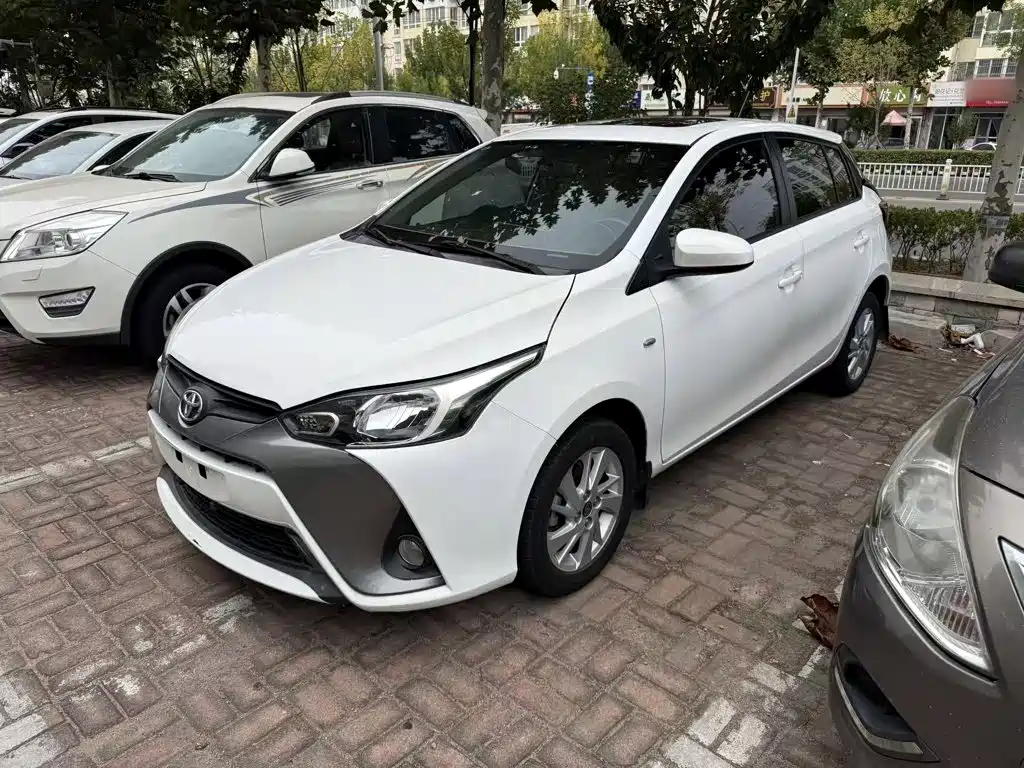 Toyota Yaris L — миниатюра 24
