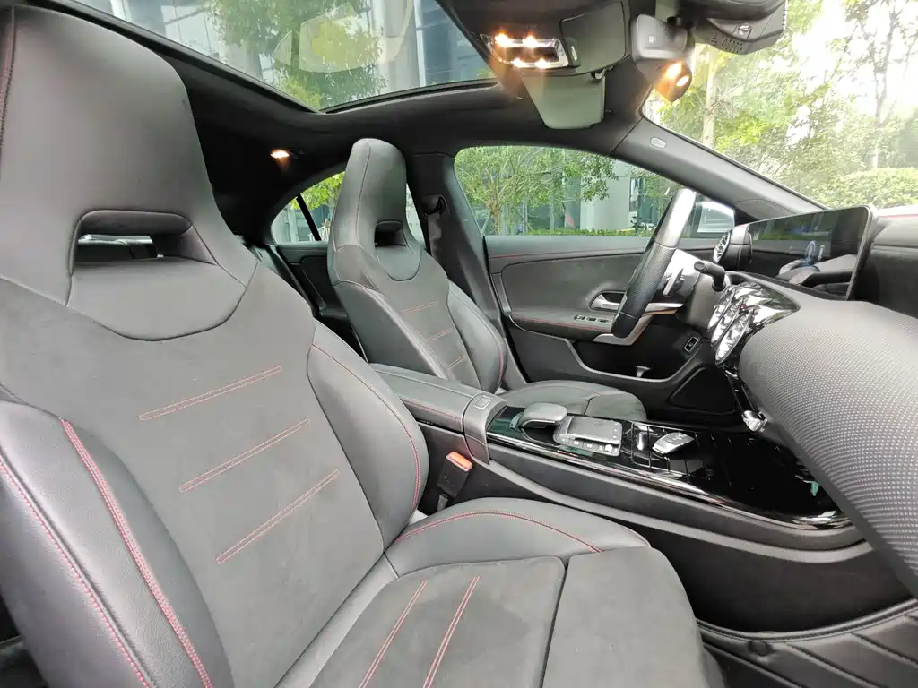 Mercedes-Benz CLA (Import) — миниатюра 17