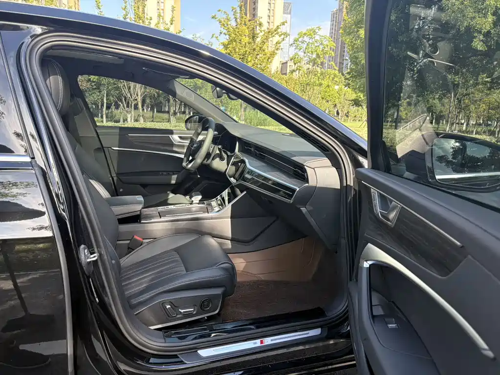 Audi A6L — миниатюра 8
