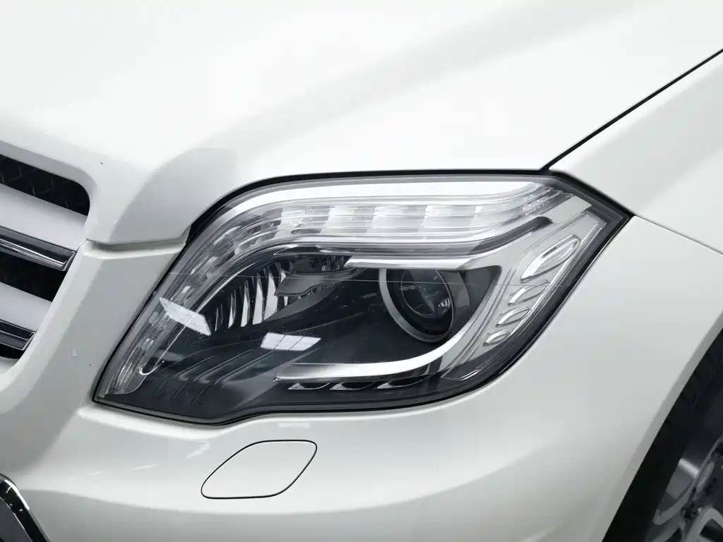 Mercedes-Benz GLK-Class — миниатюра 7