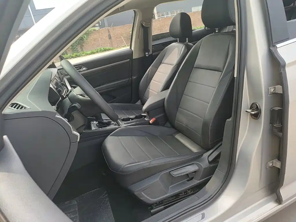 Volkswagen Lavida — миниатюра 15
