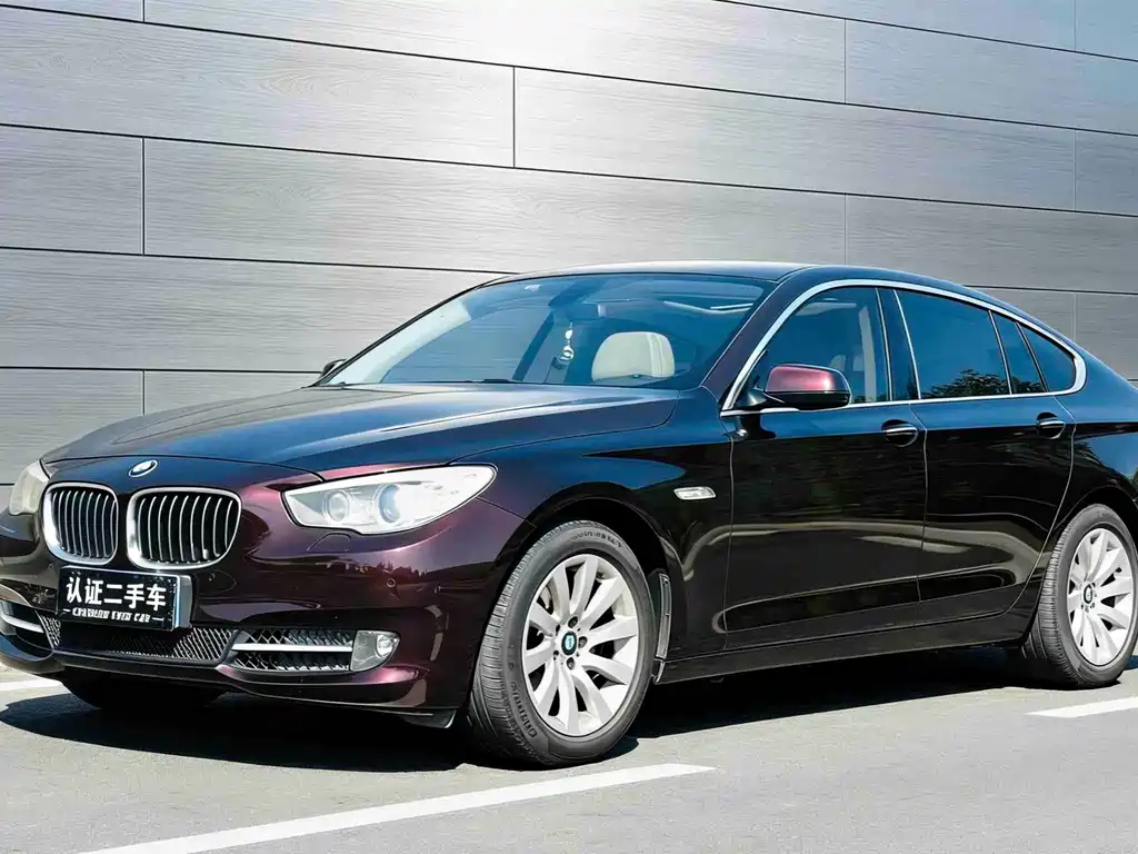 BMW 5 Series GT 2013