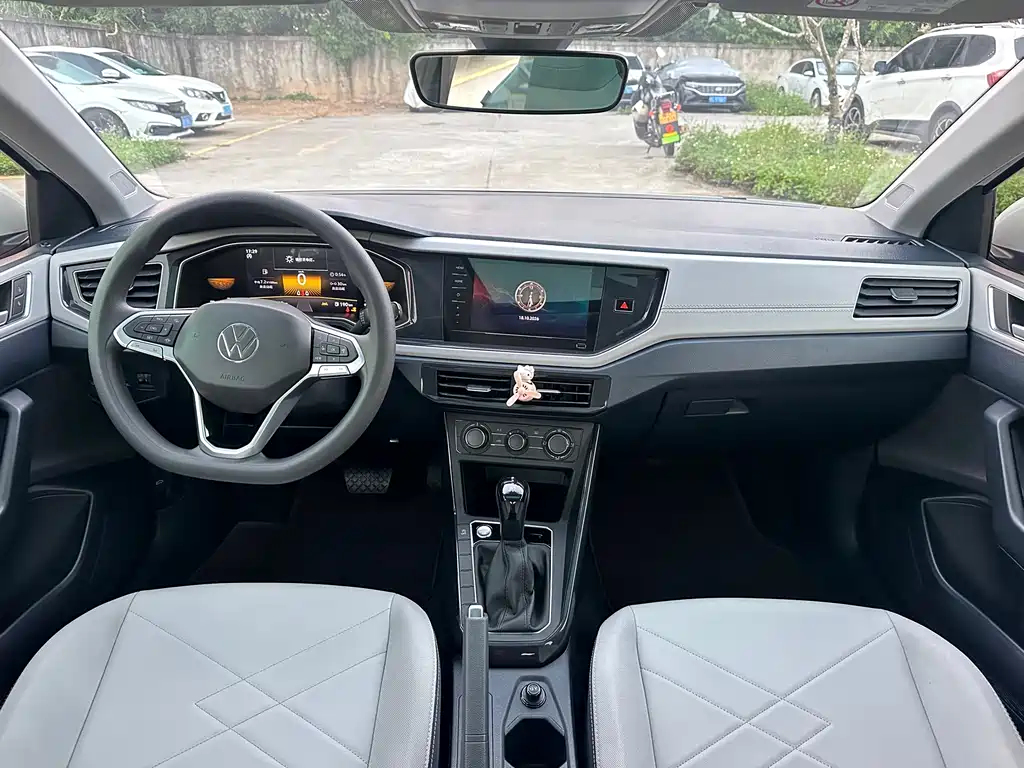 Volkswagen Lavida — миниатюра 10