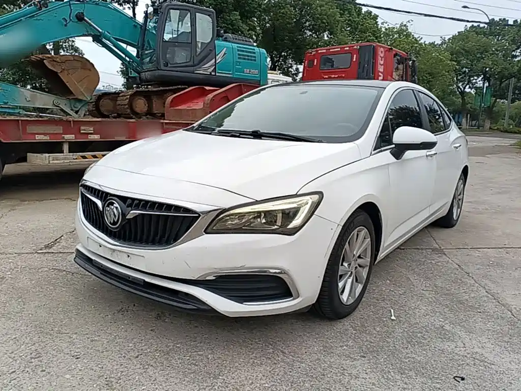 Buick Verano — миниатюра 2