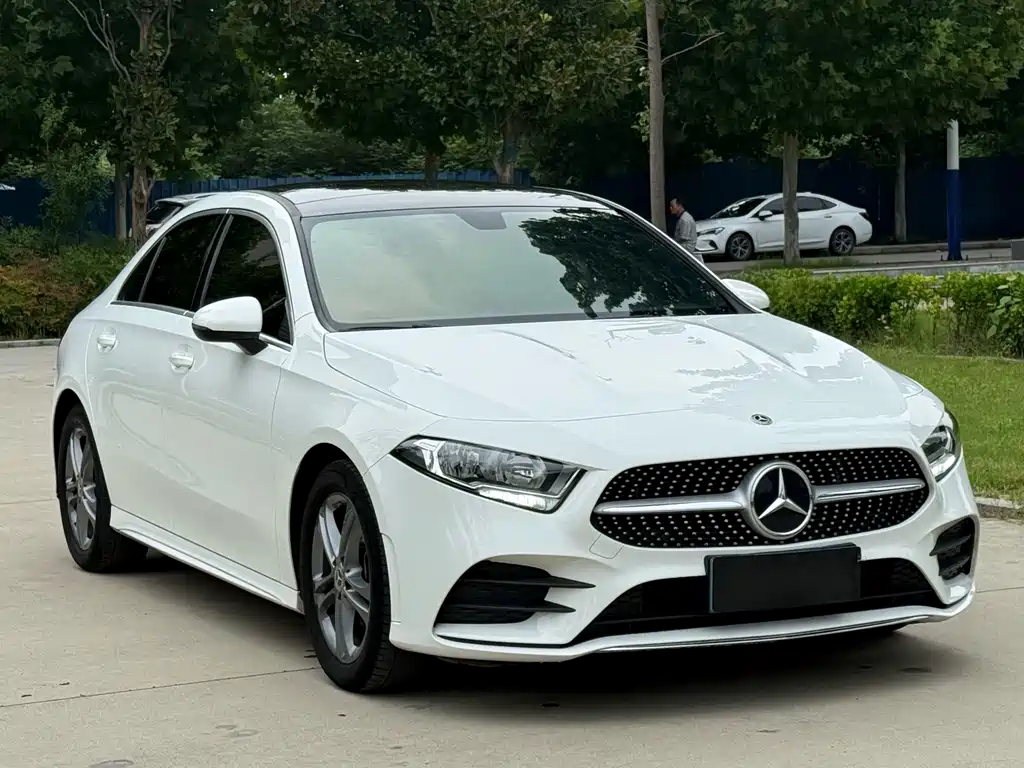 Mercedes-Benz A-Class — миниатюра 3