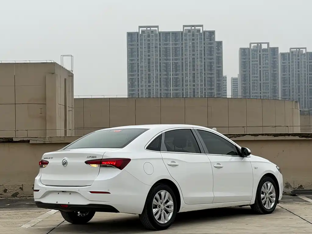 Buick Excelle — миниатюра 4