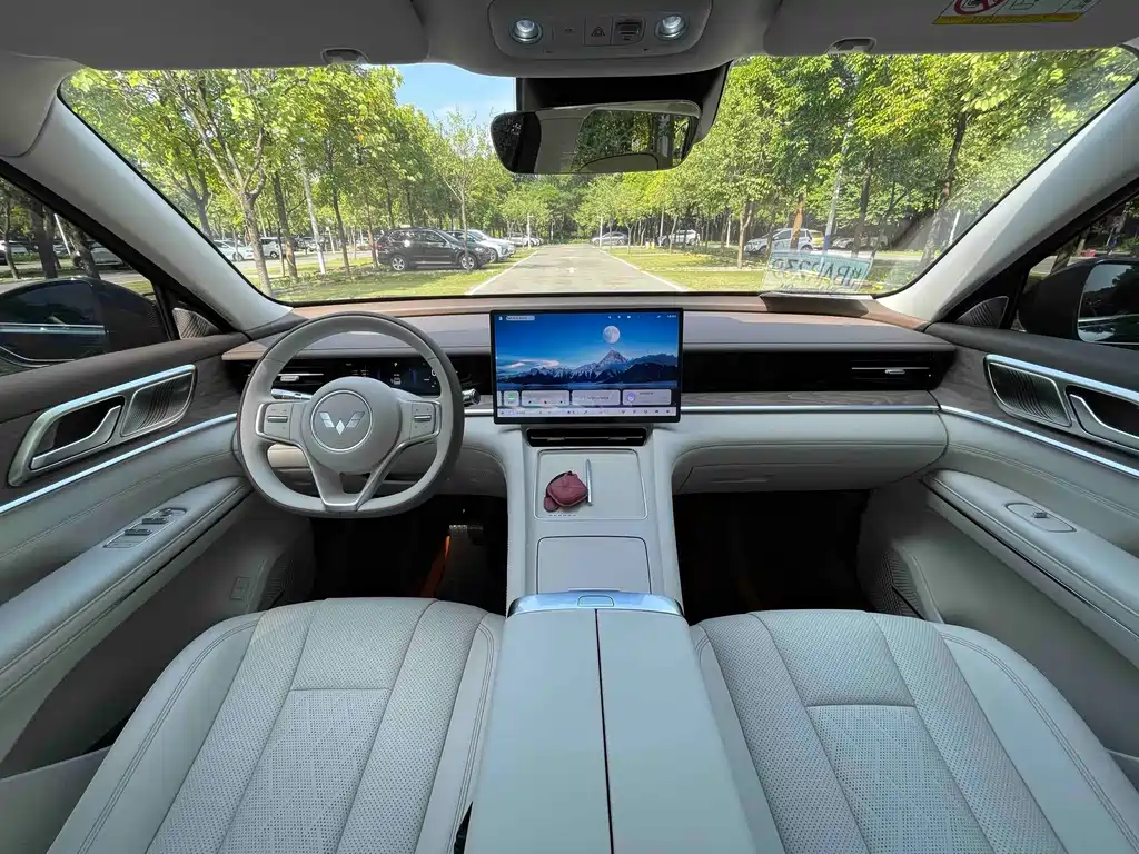 Wuling Xingguang L — миниатюра 18