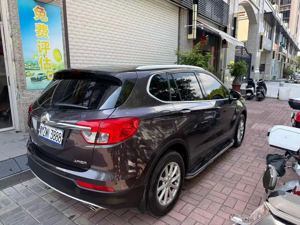 Buick Envision Plus — миниатюра 7